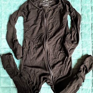 Little Sleepies Zippy in Black Size 12-18 Months GUC